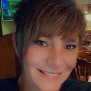 Meet your Posher, Vicky